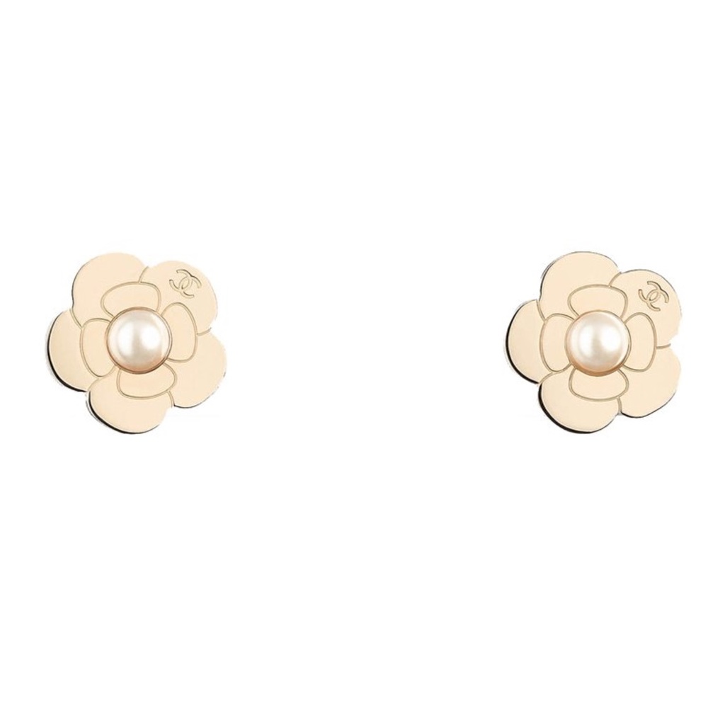 Authentic Chanel Pearl CC Camellia Flower Earrings